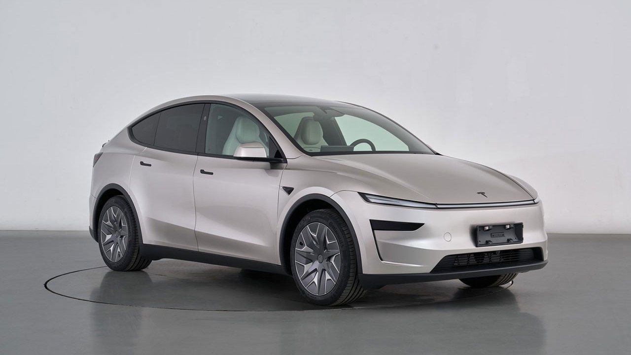 Llega el esperado Tesla Model YL, el SUV eléctrico se revela en China con batalla larga y 6 asientos