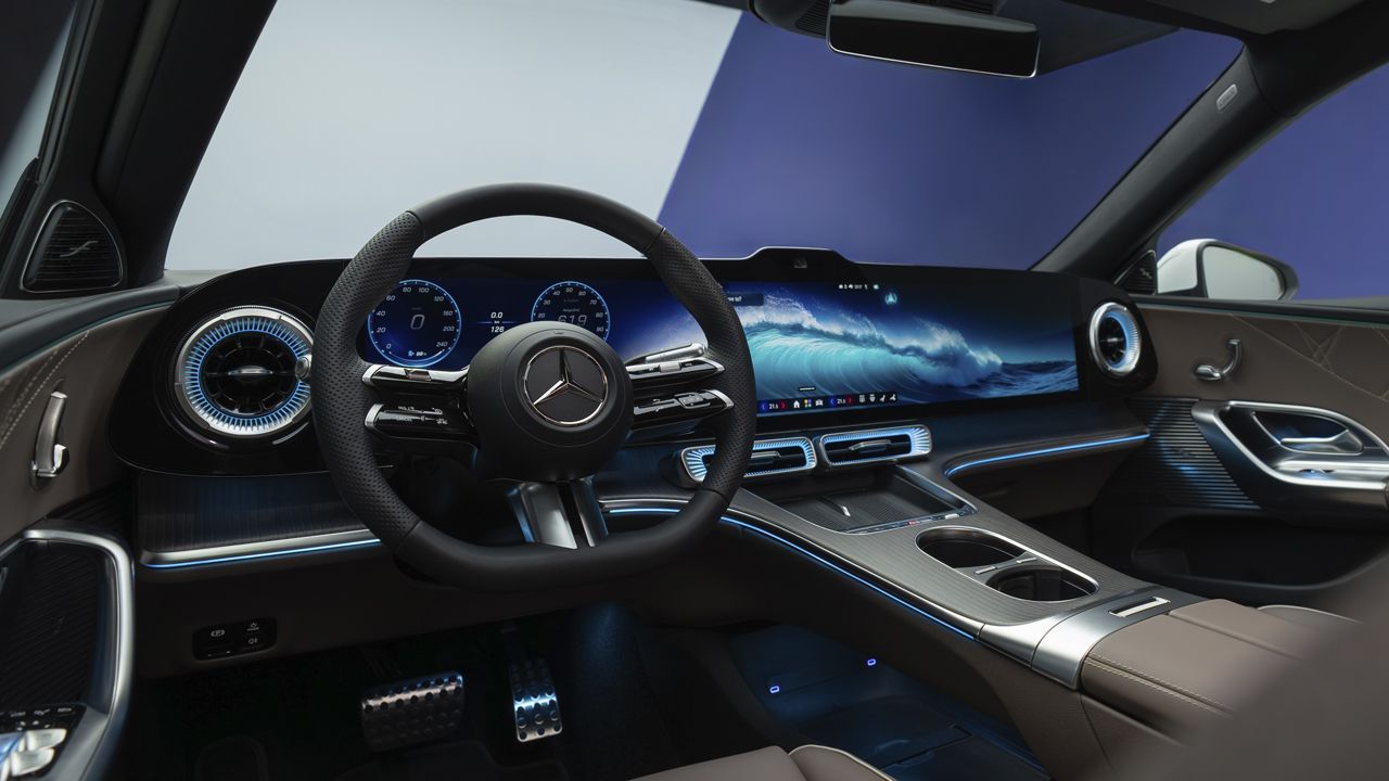 Ya está aquí el Mercedes Clase C eléctrico, y llega con XXX km de autonomía para retar al BMW i3