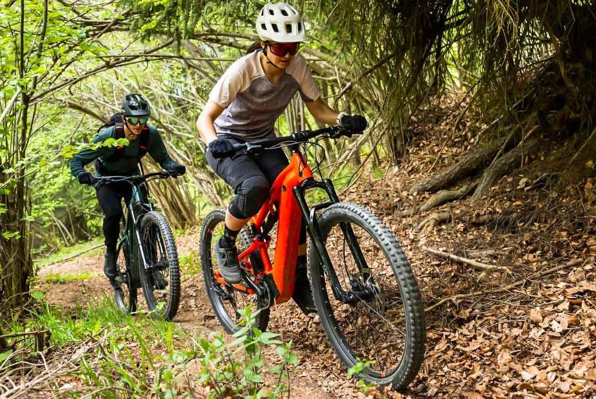 Bajada de precio brutal de esta potente bici eléctrica de montaña con 80 km de autonomía