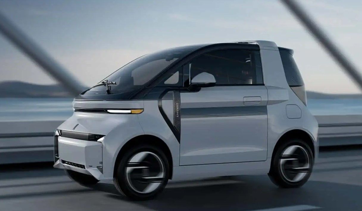 El microcoche eléctrico que no quiere comportarse como un microcoche