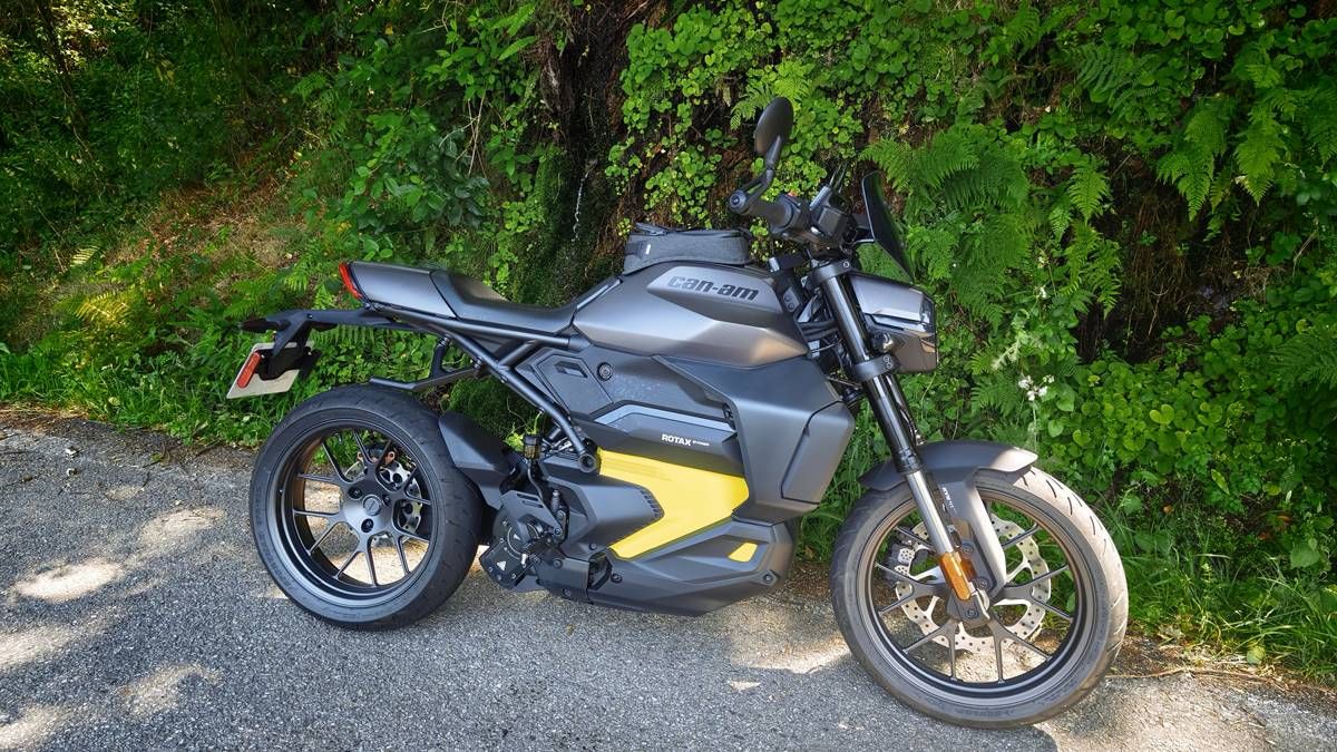 Prueba Can-Am Pulse: rápida, silenciosa y mucho más divertida de lo esperado