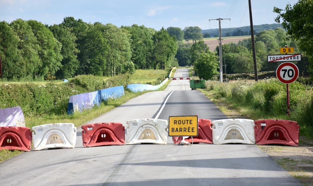 Francia se convirtió en el primer país del mundo en construir una gran carretera solar. Ahora sabemos por qué no fue una buena idea