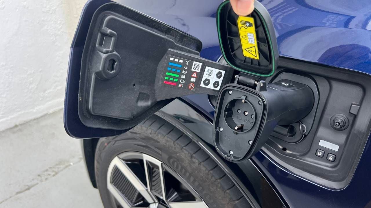 Prueba a 120 km/h Renault 5 E-TECH 52 kWh