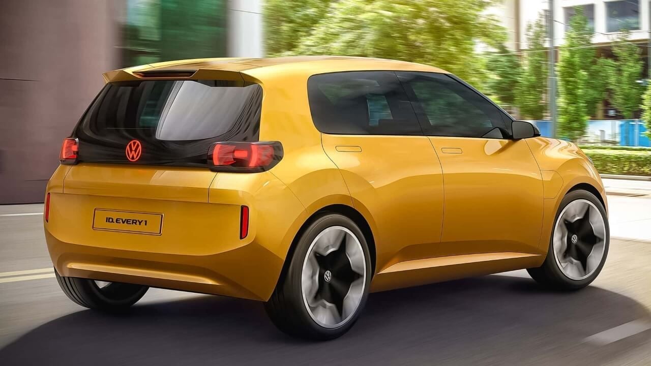 Volkswagen admite que los clientes no aumentarán su presupuesto para cambiarse al coche eléctrico: hacen falta modelos baratos
