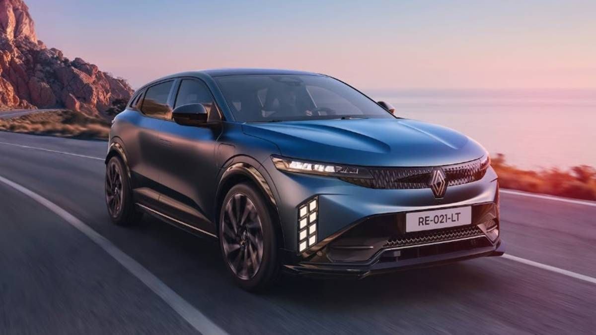 El Renault Mégane E-Tech sorprende: batería LFP, 500 km de autonomía y más barato