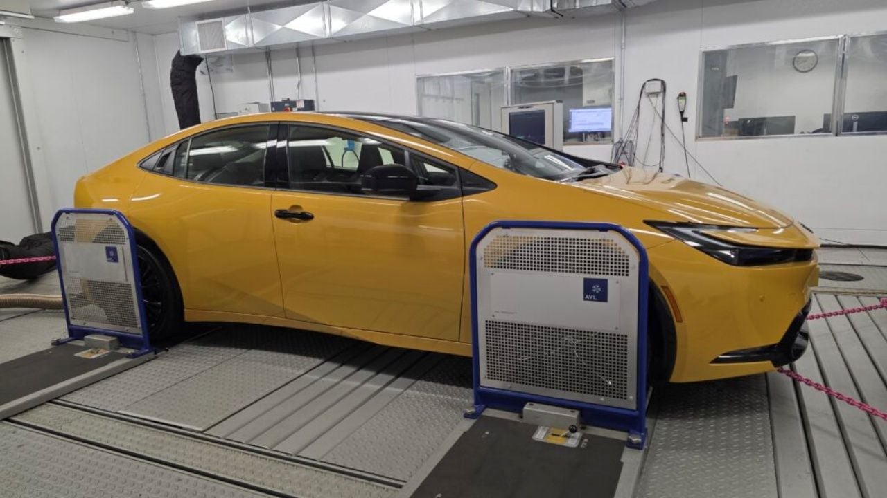Esta es la autonomía que pierde un coche eléctrico cuando hace frío o calor