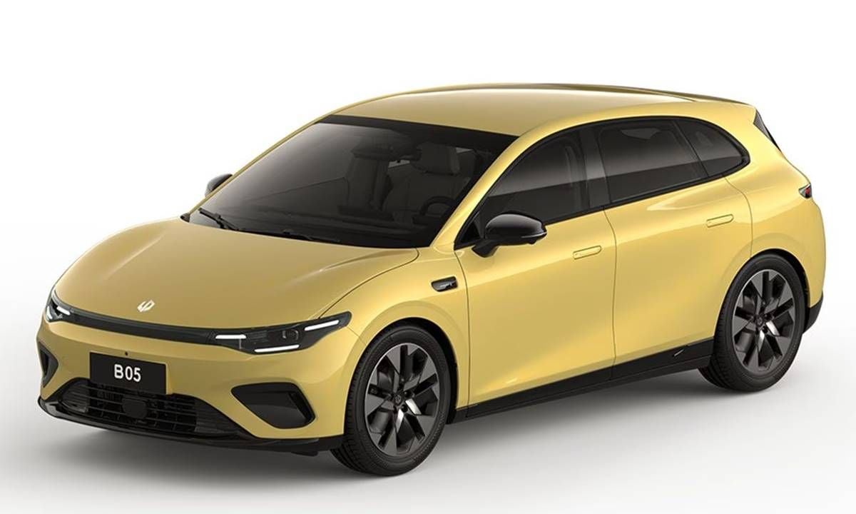 Leapmotor B05: un compacto eléctrico del tamaño del Kia EV4 por el precio de KIA EV2