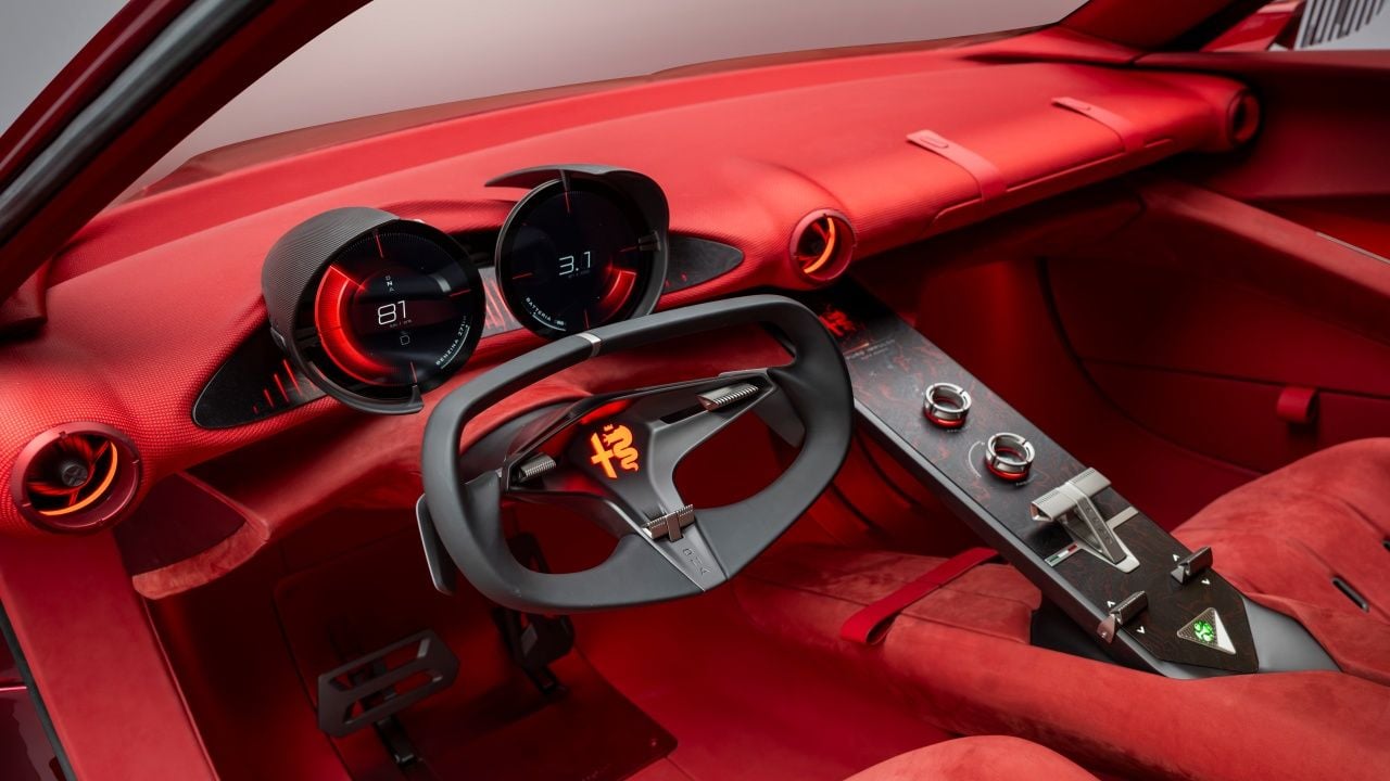 "Si quieren grandes pantallas, que compren otra cosa". El diseñador de Alfa Romeo apostará por interiores más clásicos y analógicos