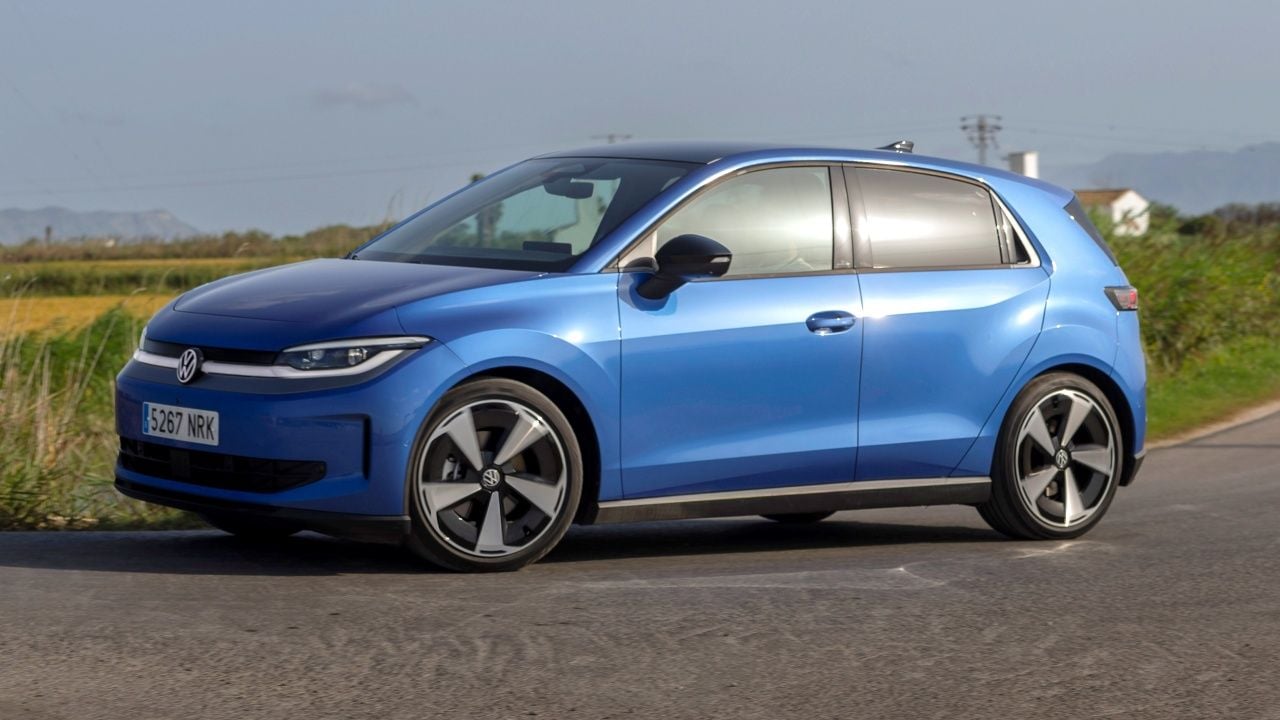 Probamos el Volkswagen ID. Polo, un coche eléctrico muy redondo que quiere destronar al Renault 5