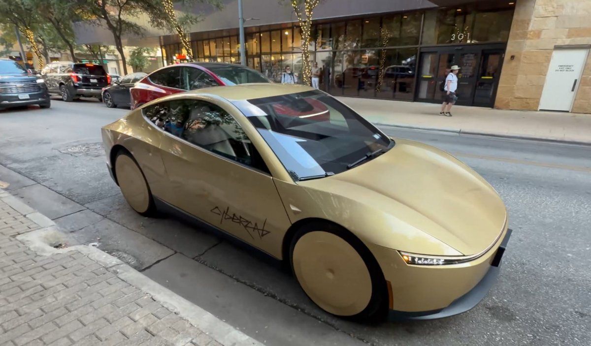 El Cybercab de Tesla ya está en las calles: comienza la era del robotaxi autónomo