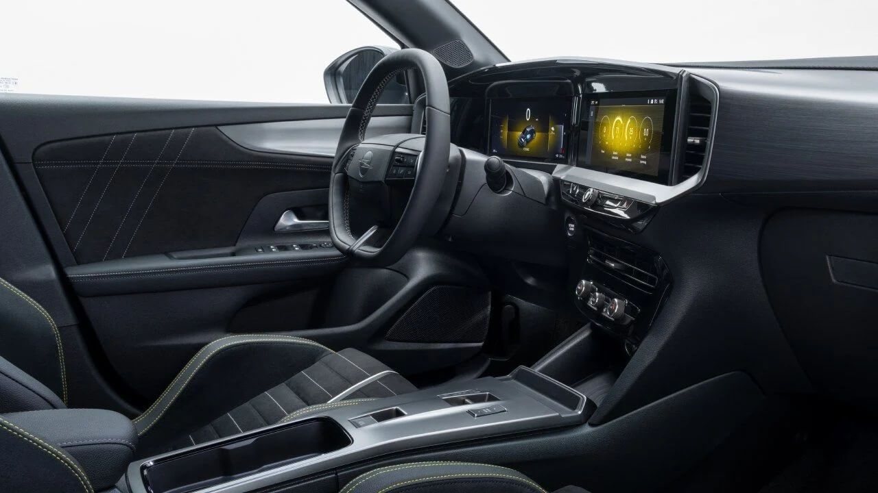 Opel presenta el Mokka GSe, una bestia eléctrica de 280 CV para los amantes de los rallyes