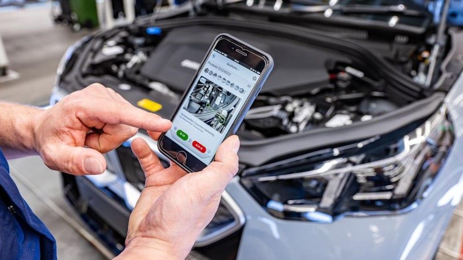 Así quieren revolucionan Audi, BMW y Mercedes la producción con inteligencia artificial
