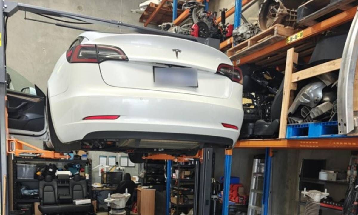 Este Tesla Model 3 tiene más de 400.000 km y su batería sigue al 90%