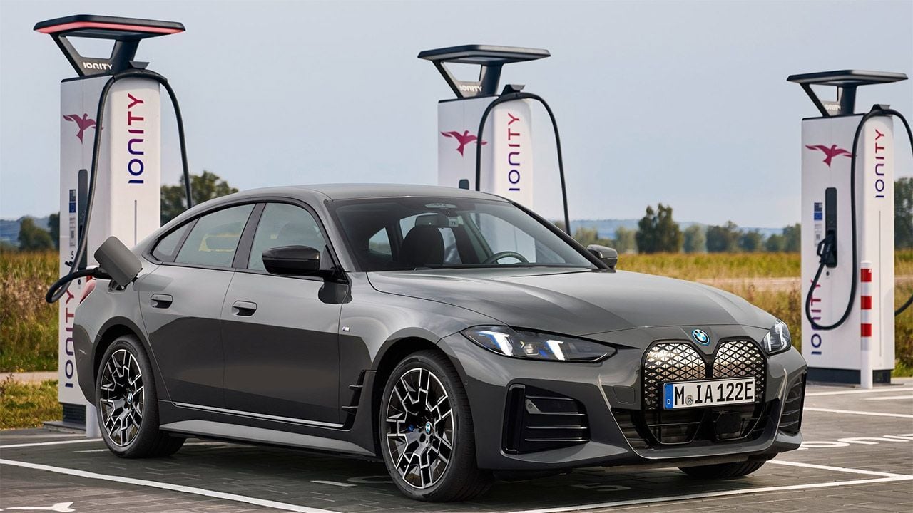 El renovado BMW i4 llega a España: este es su precio y con hasta 613 kilómetros WLTP
