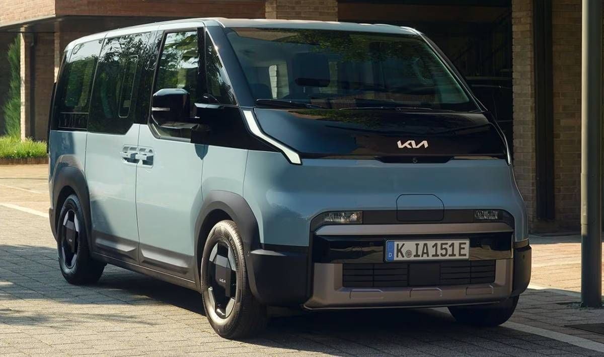 Más espacio y siete plazas: así es el nuevo Kia PV5 eléctrico