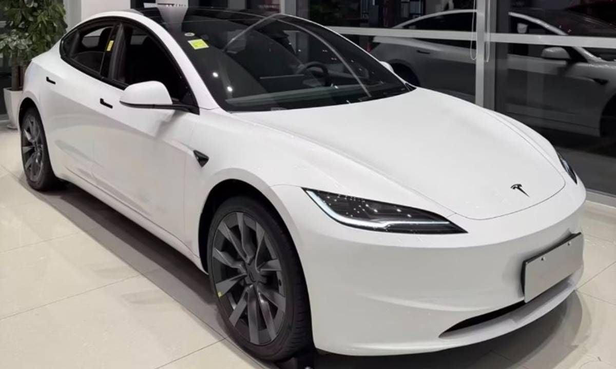 El Tesla Model 3 2027 ya tiene cifras: pantalla de 16 pulgadas y 3,8 segundos hasta los 100 km/h