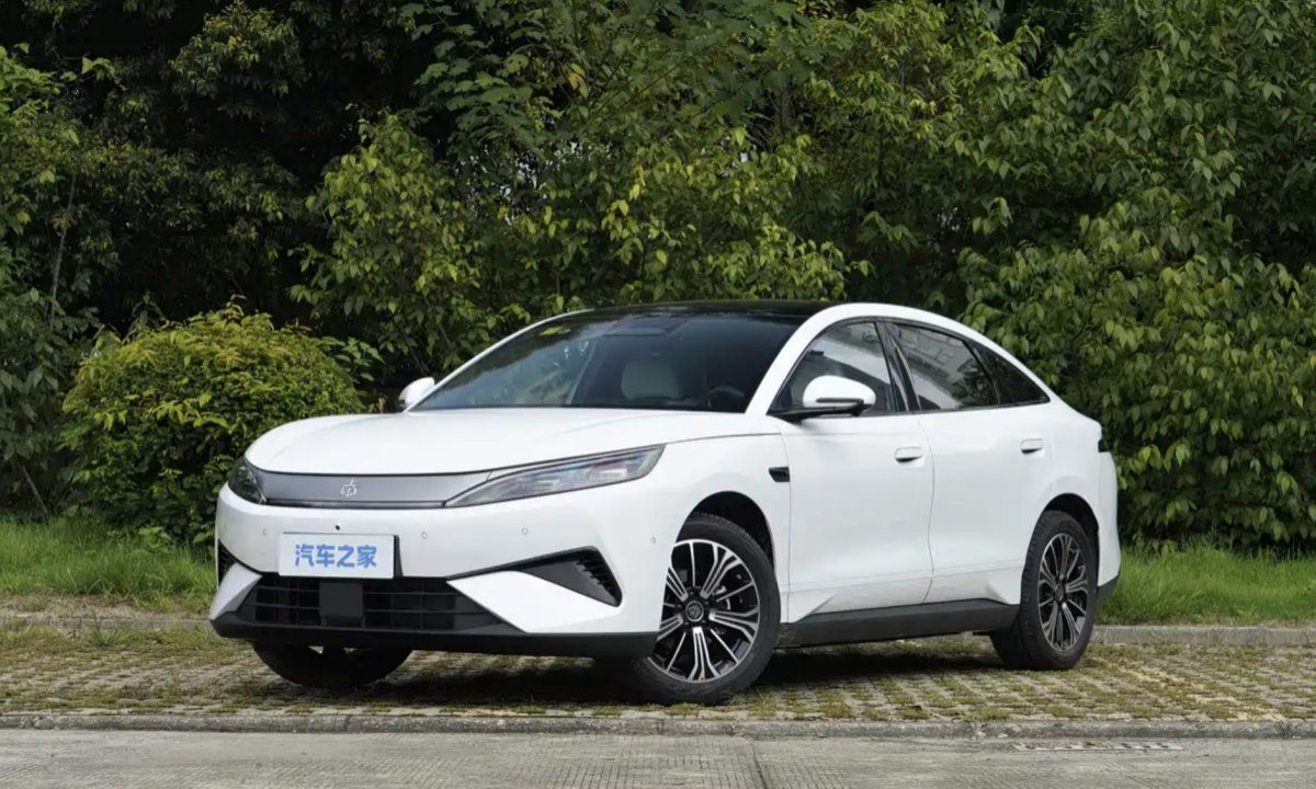 Locura en BYD: ya compite contra sí misma lanzando dos coches prácticamente idénticos