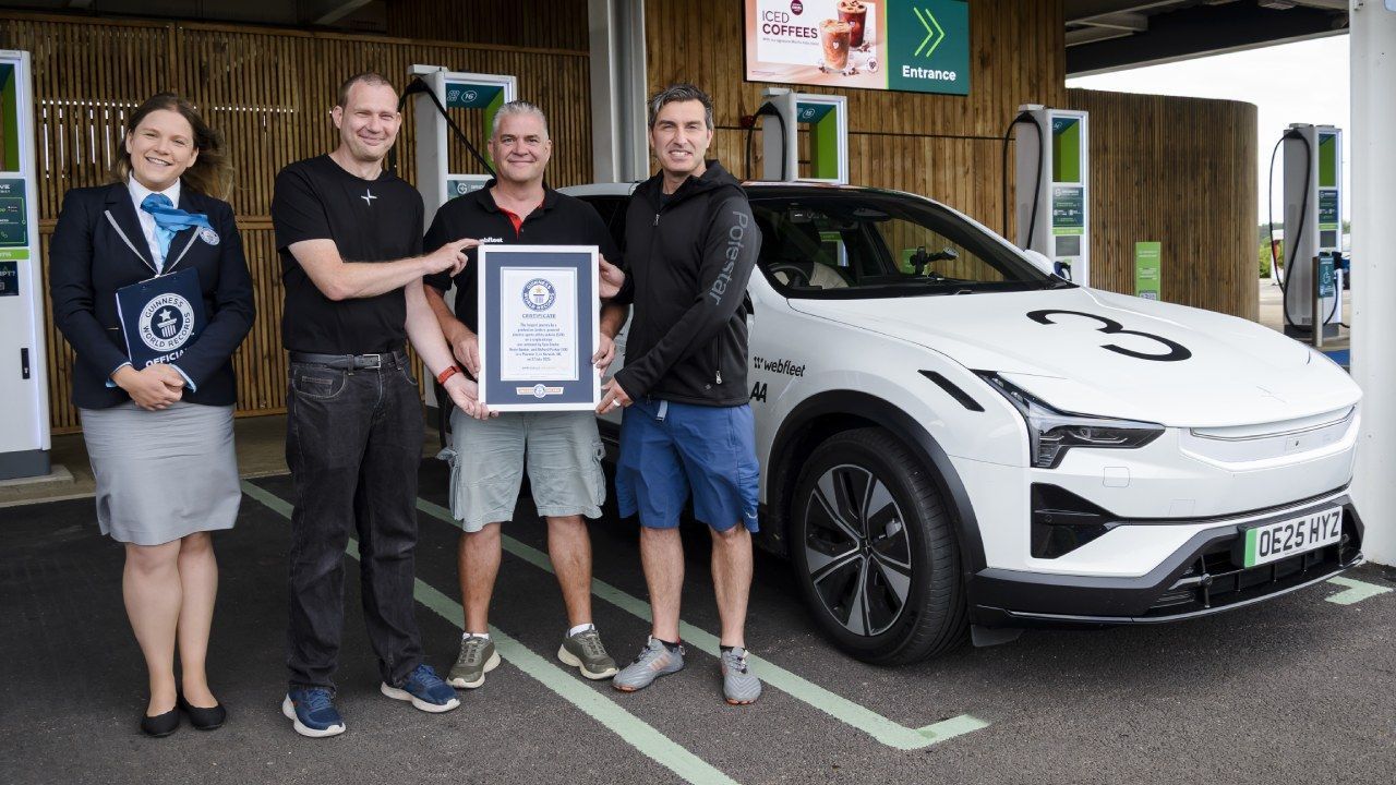 Nuevo récord Guinness de autonomía para un SUV eléctrico: 935 kilómetros simulando un viaje real
