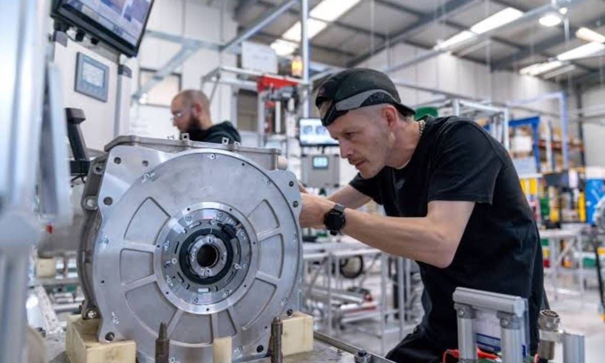 Adiós a las tierras raras: el motor eléctrico europeo que quiere cambiar la industria del automóvil