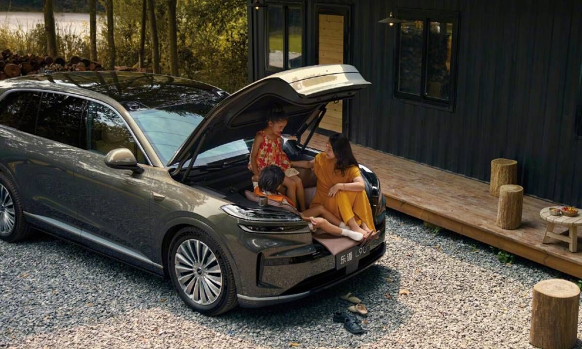 Este SUV eléctrico de 7 plazas, maletero frontal gigante y 600 km de autonomía, cuesta la mitad que sus rivales europeos