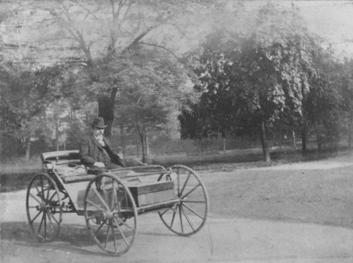 1895, cuando el coche eléctrico dominaba el mercado: la historia de cómo el motor de combustión le arrebató el trono durante más de un siglo