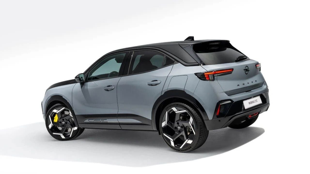 Opel presenta el Mokka GSe, una bestia eléctrica de 280 CV para los amantes de los rallyes