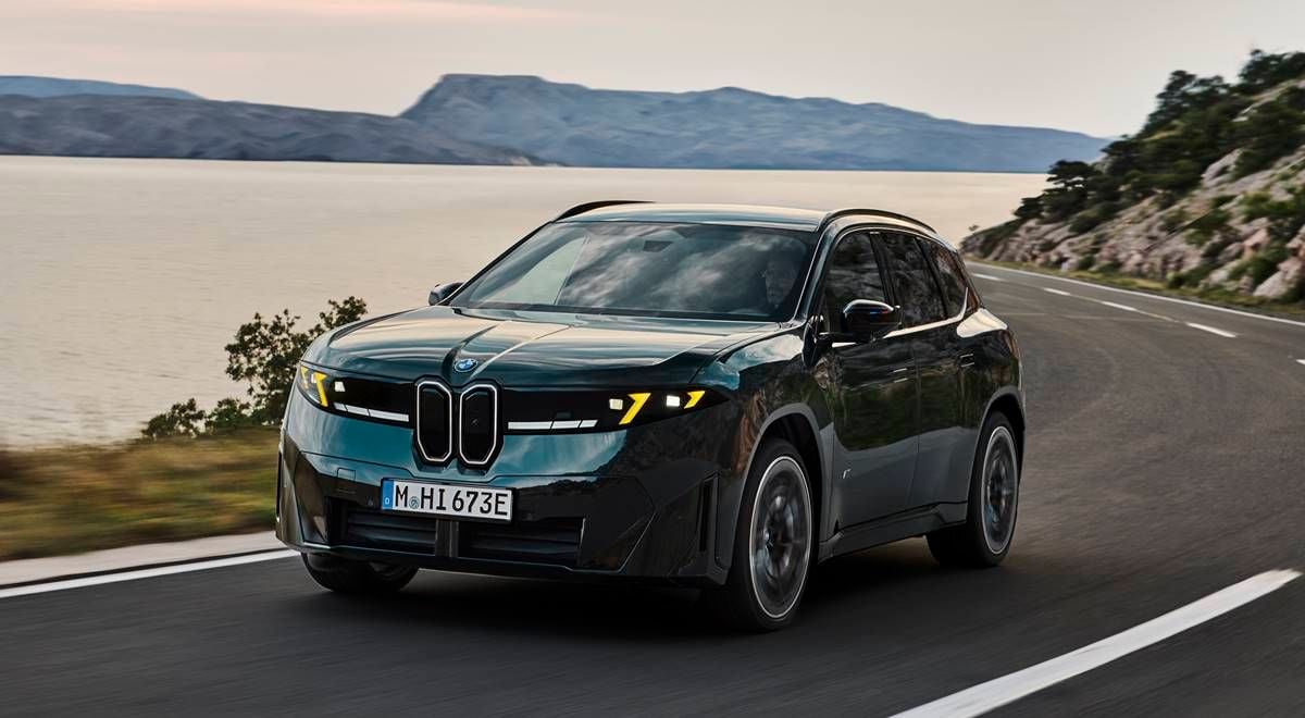 612 CV, 800 V y 754 km de autonomía: el nuevo BMW iX3 M60 xDrive ya está aquí