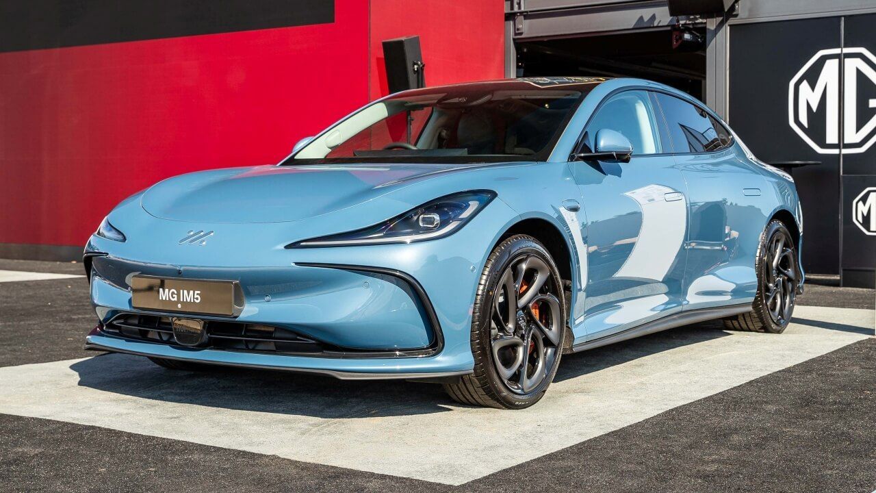 El nuevo MG IM5 llega a Europa con un precio más bajo que el Tesla Model 3, al que supera en varios apartados