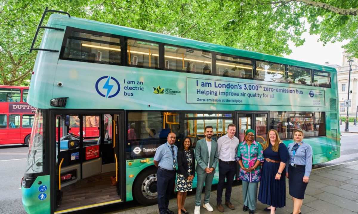 Londres supera los 3.000 autobuses eléctricos