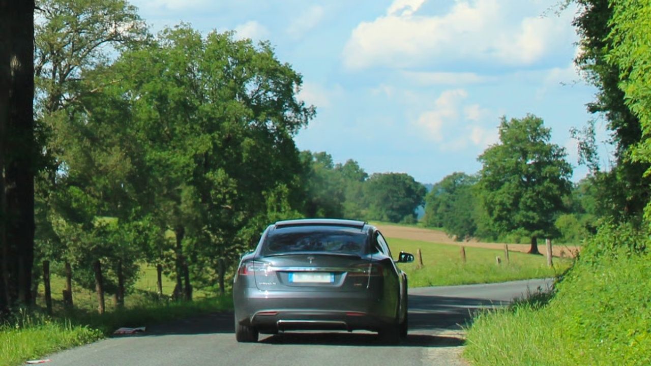 Tesla Model S