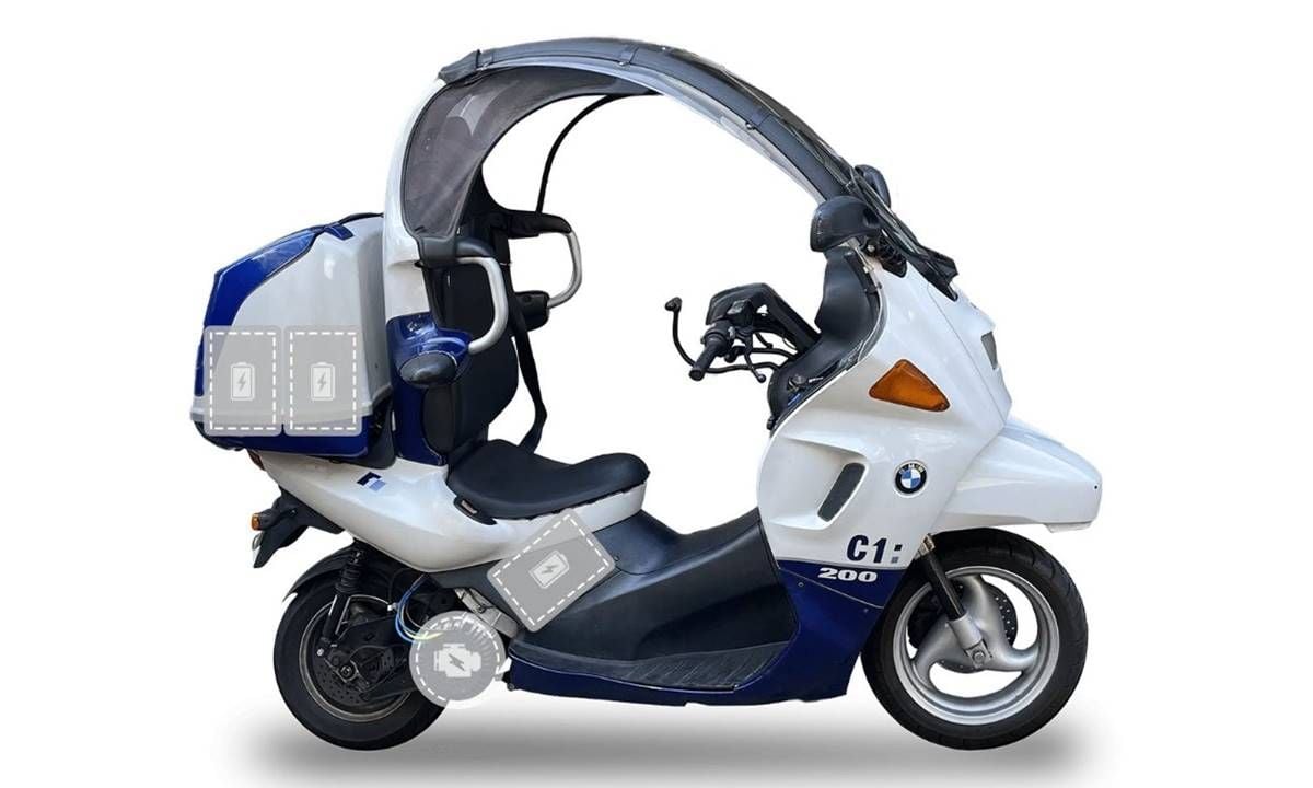 Este kit casero convierte la BMW C1 en un scooter eléctrico