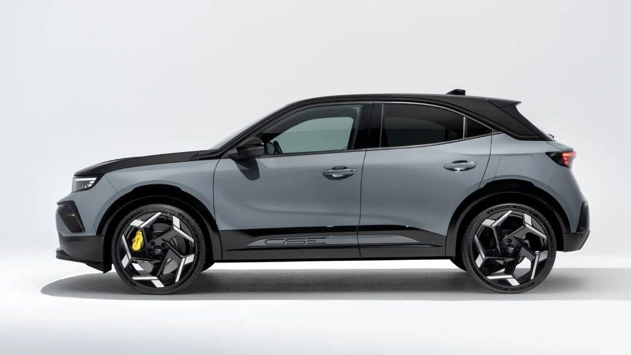 Opel presenta el Mokka GSe, una bestia eléctrica de 280 CV para los amantes de los rallyes