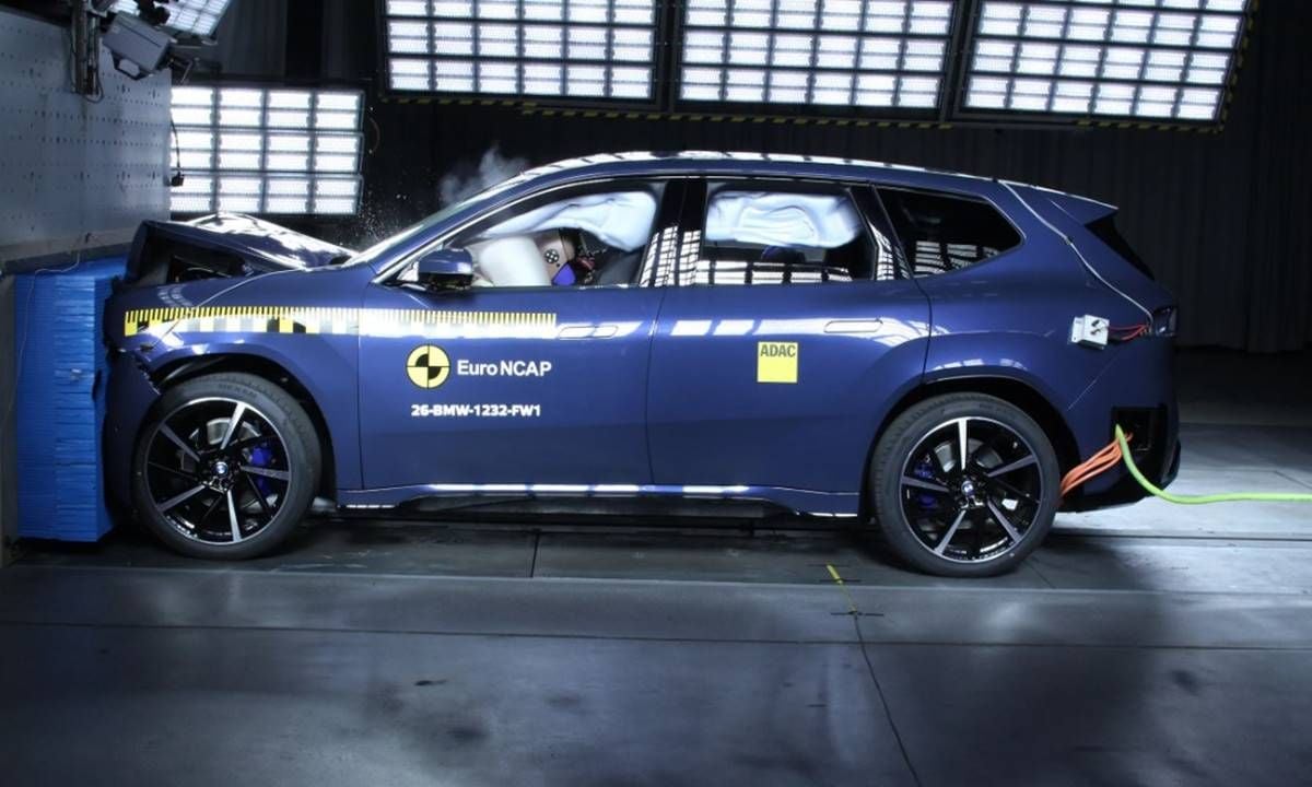 El BMW iX3 arrasa en las nuevas pruebas Euro NCAP y consigue cinco estrellas