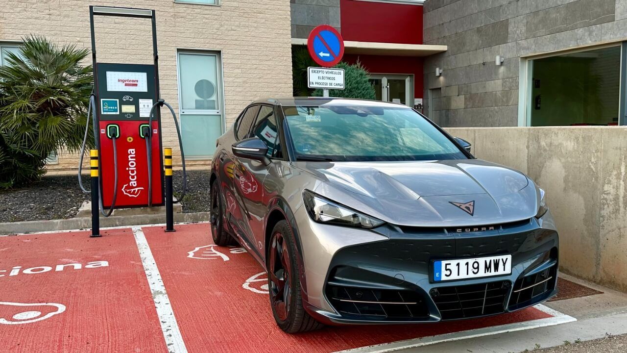 Prueba CUPRA Tavascan Endurance. Hacemos un viaje de 1.000 km con el buque insignia eléctrico de la marca española