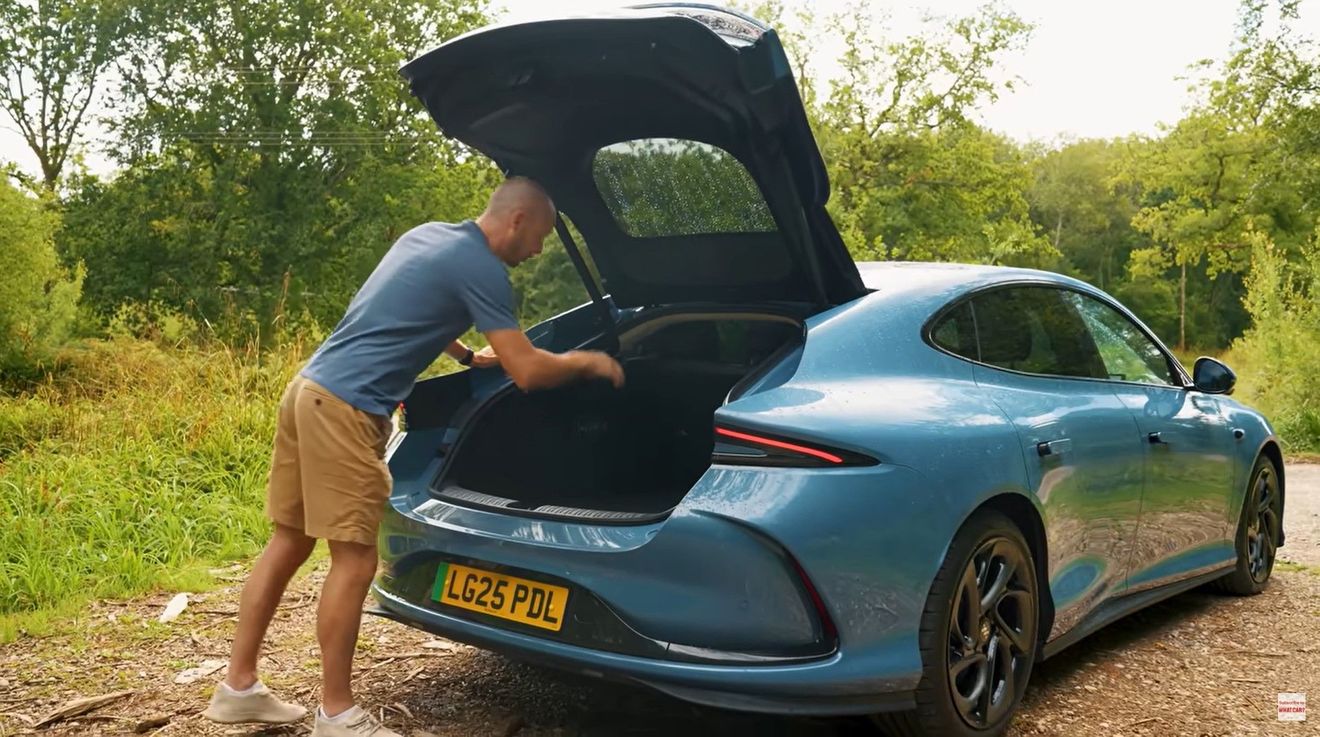 Primeras impresiones del MG IM5: el coche eléctrico que pone contra las cuerdas al Tesla Model 3