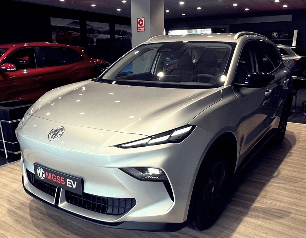 El fin de las ayudas públicas en China impulsa los coches eléctricos baratos en Europa