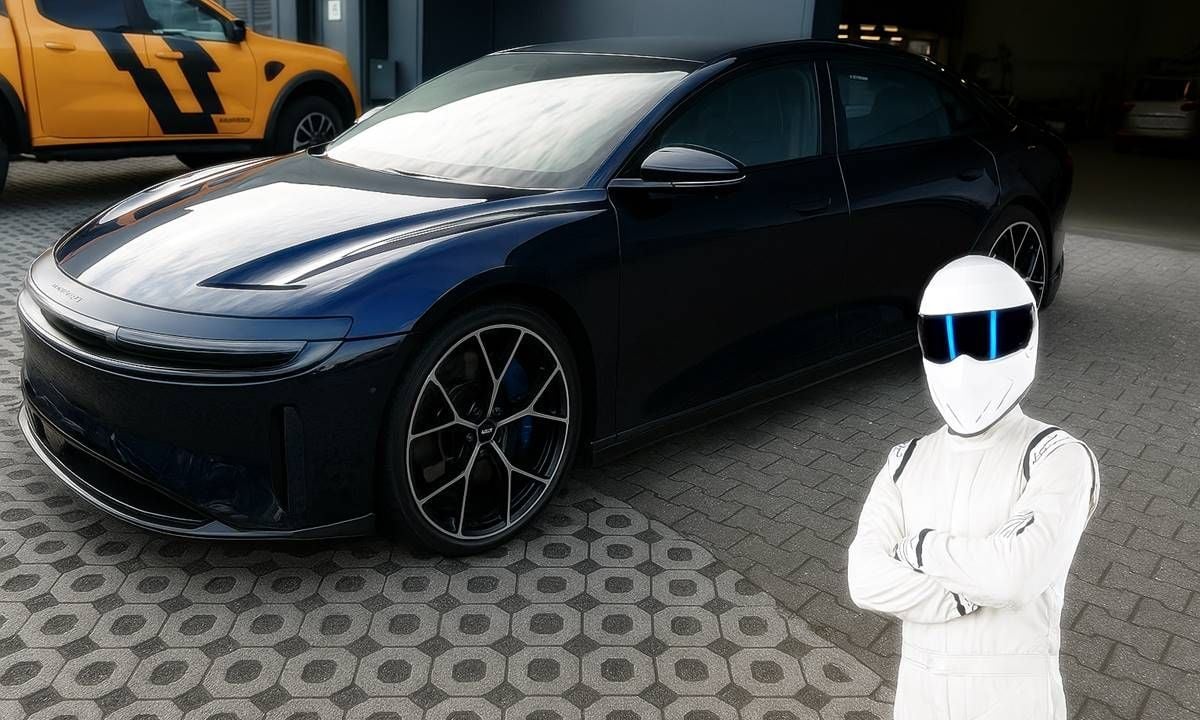 The Stig se sube al Lucid Air Sapphire en Nürburgring y no hay vuelta atrás: es otro nivel