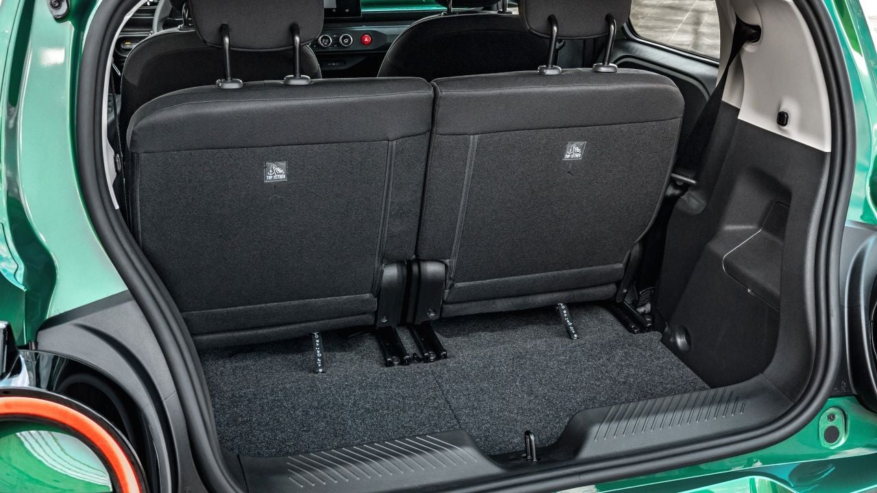 Probamos el nuevo Renault Twingo, un asequible eléctrico europeo que pone en jaque a sus rivales chinos