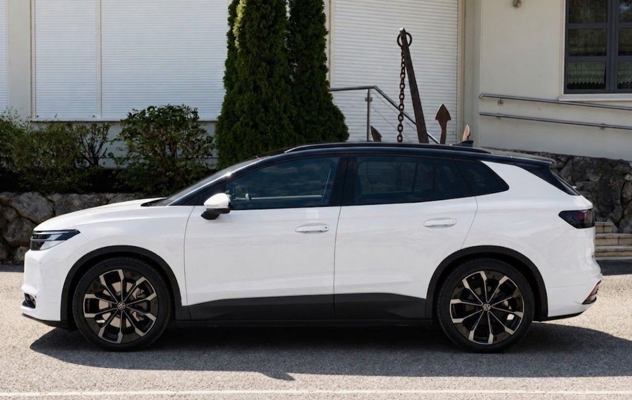 Volkswagen enseña por primera vez el interior del futuro ID.Tiguan y enciende la polémica
