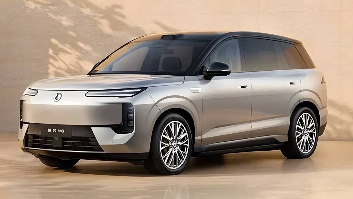 El SUV chino que deja obsoleto al Range Rover Electric antes de su llegada: 1.193 CV y más de 1.000 km de autonomía