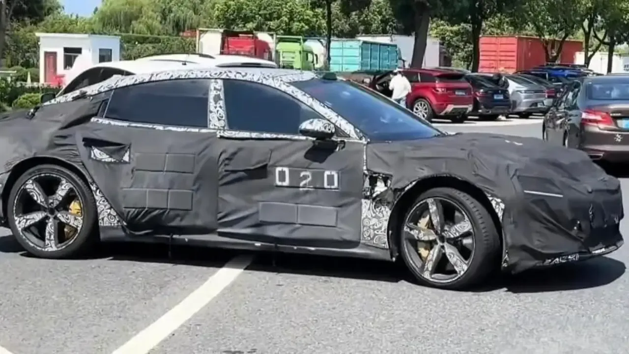 Xiaomi quiere destronar a BMW y Mercedes con el SU9 Lux, su nuevo eléctrico de lujo