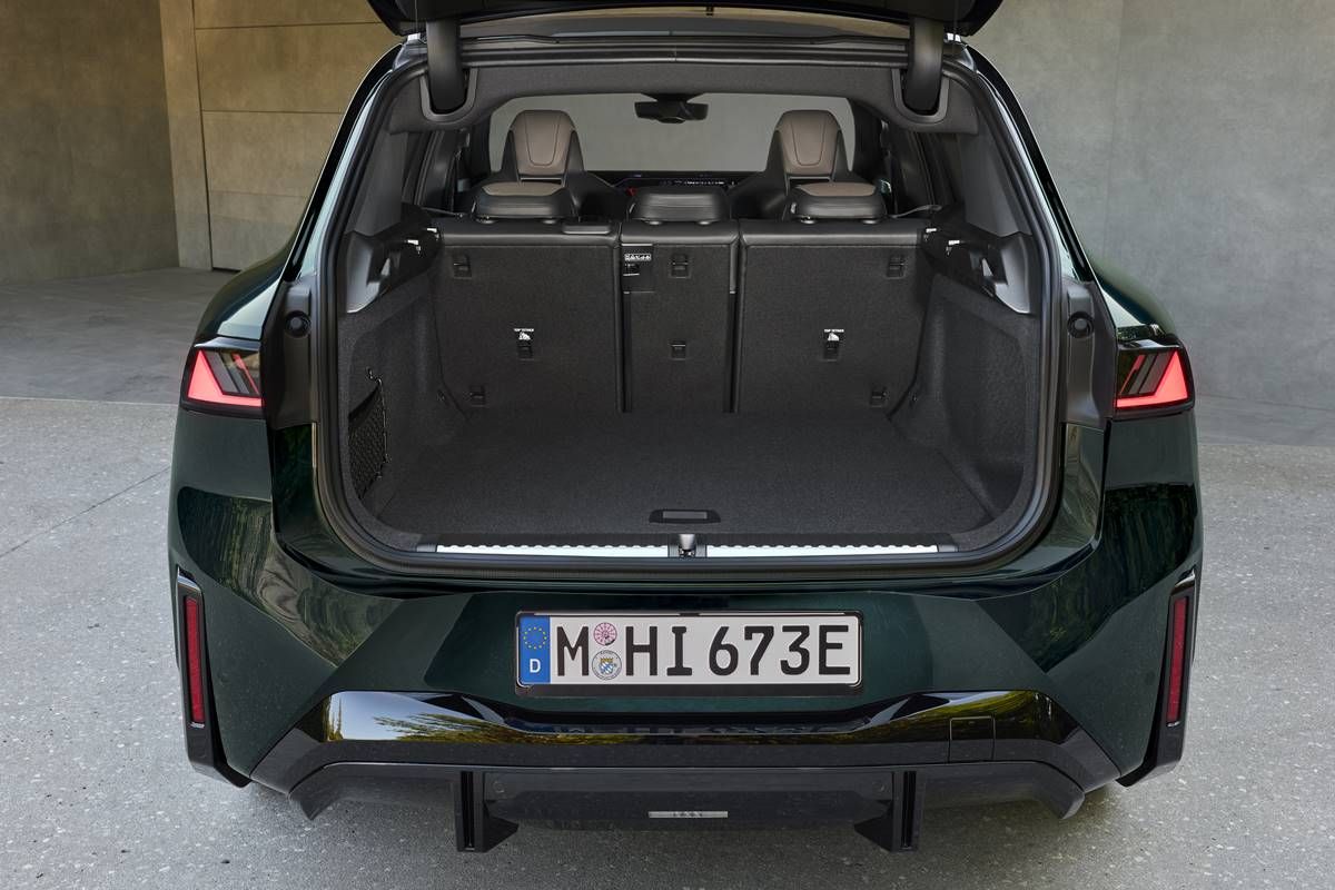 BMW iX3 xDrive M60
