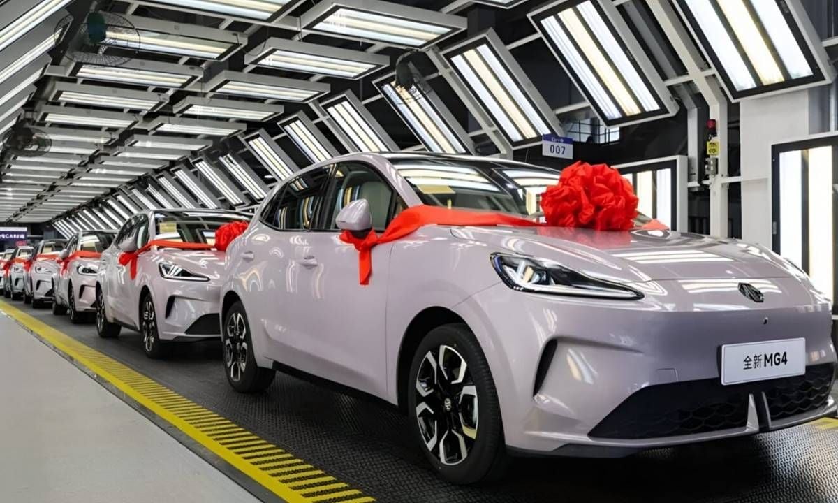 ¿Hasta 700 km de autonomía? El nuevo MG4 inicia su producción con la intención de romper el mercado