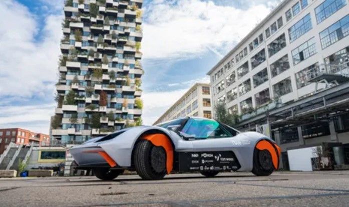 Este coche eléctrico captura las partículas que generan sus propios neumáticos y frenos mientras circula