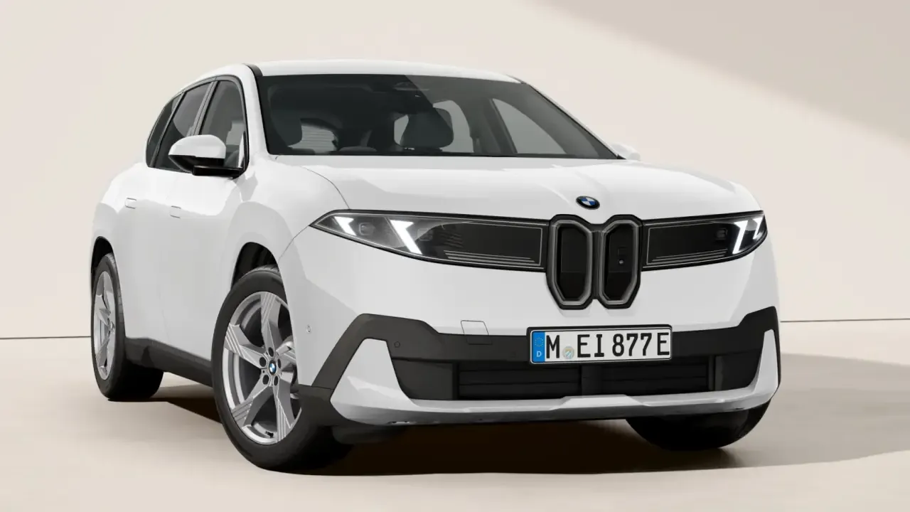 El BMW iX3 baja de precio: el nuevo iX3 40 es más barato que el X3 de gasolina