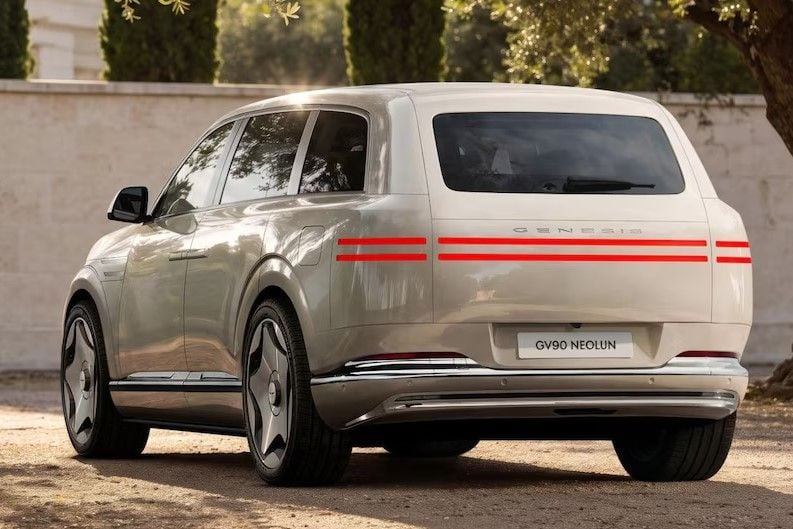 El espectacular Genesis GV90 confirma su llegada a Europa: puertas de apertura inversa, 123,5 kWh y hasta 657 CV