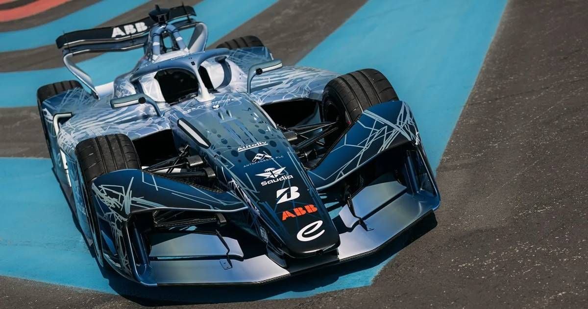 La Fórmula E presenta su nuevo coche: 815 CV, 322 km/h y mejor aceleración que los F1