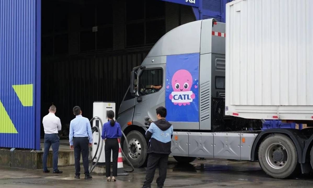 CATL y Octopus preparan una red de intercambio de baterías para 300.000 camiones eléctricos en Europa