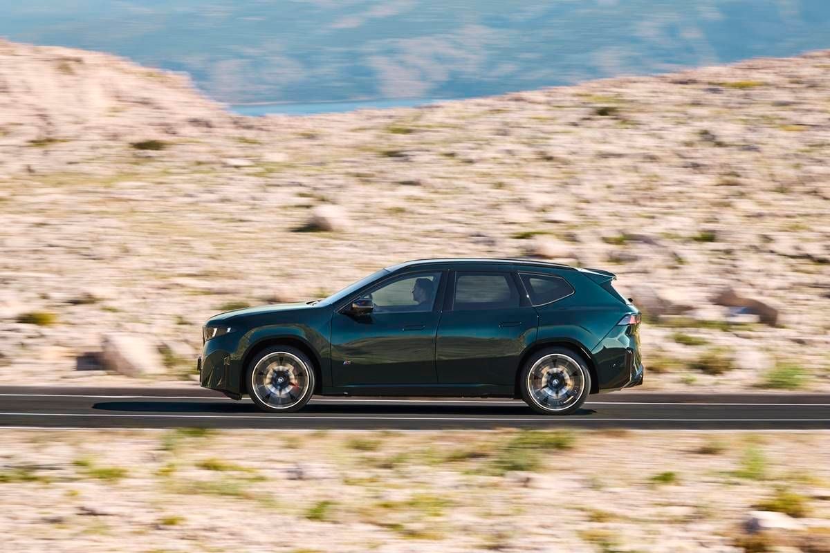 BMW iX3 xDrive M60