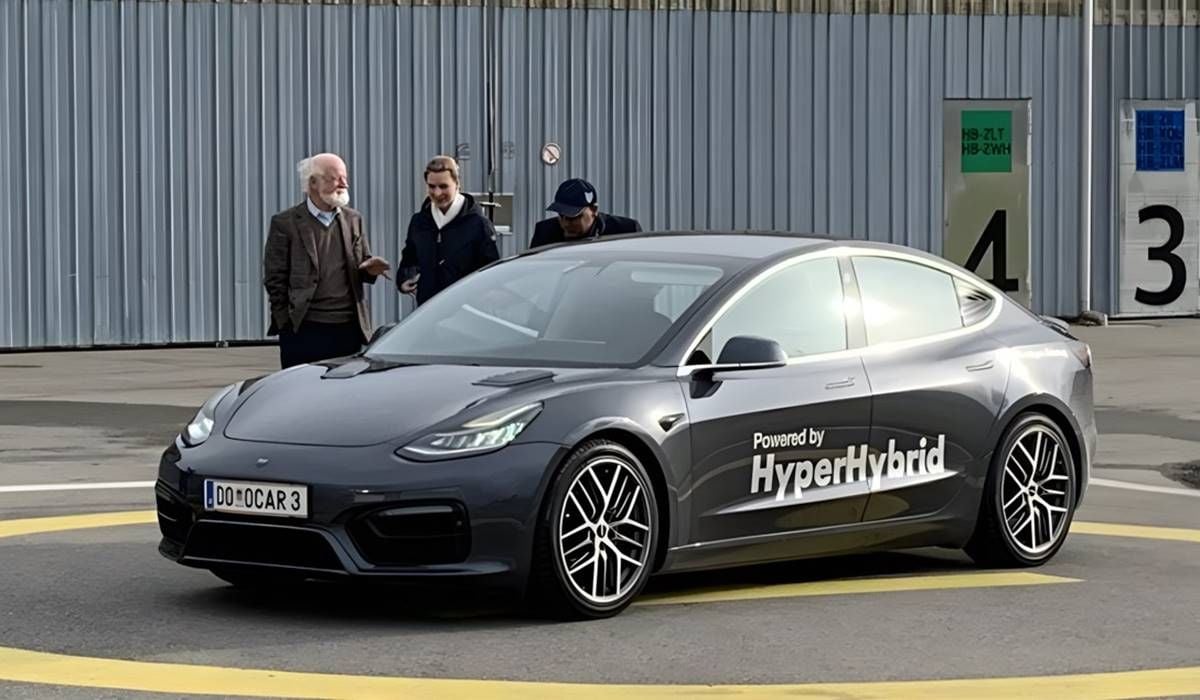Para sorpresa de nadie, la empresa que puso un motor de gasolina a un Tesla quiebra con 32 millones de deuda